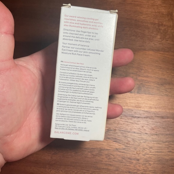 Balance me calming replenish wonder eye creme - Picture 10 of 13